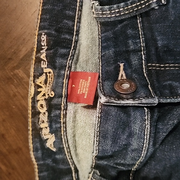 Arizona Mom Shorts - Picture 2 of 5